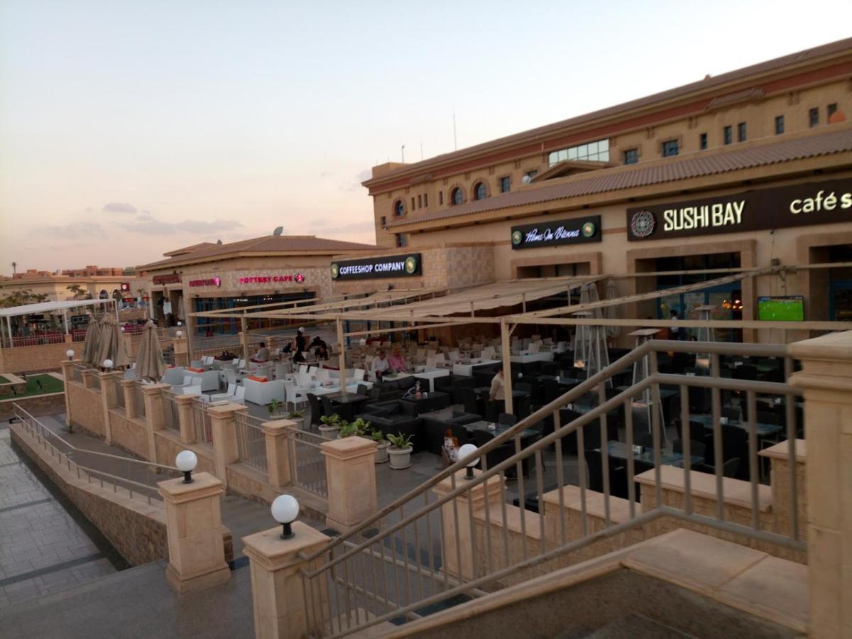 Madinaty Well-Furnished 3- Bedroom Apartment - شقة فندقيه للايجار مدينتي Madinat ash Shuruq ภายนอก รูปภาพ