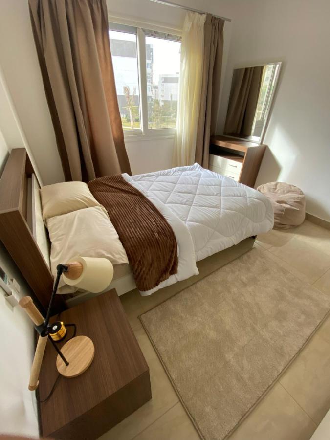Madinaty Well-Furnished 3- Bedroom Apartment - شقة فندقيه للايجار مدينتي Madinat ash Shuruq ภายนอก รูปภาพ